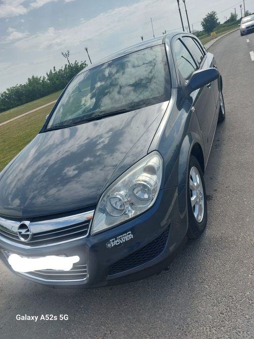 Vând Opel astra h 1.7 cdti