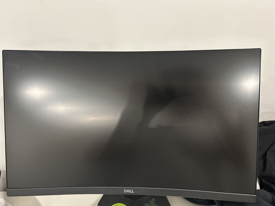 vand monitor dell 165HZ 24 inch