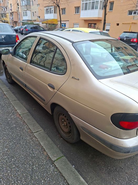 Vînd Renault Megan Classic