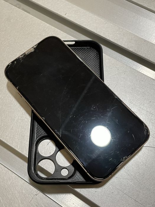 iPhone 16 pro 128 гб
