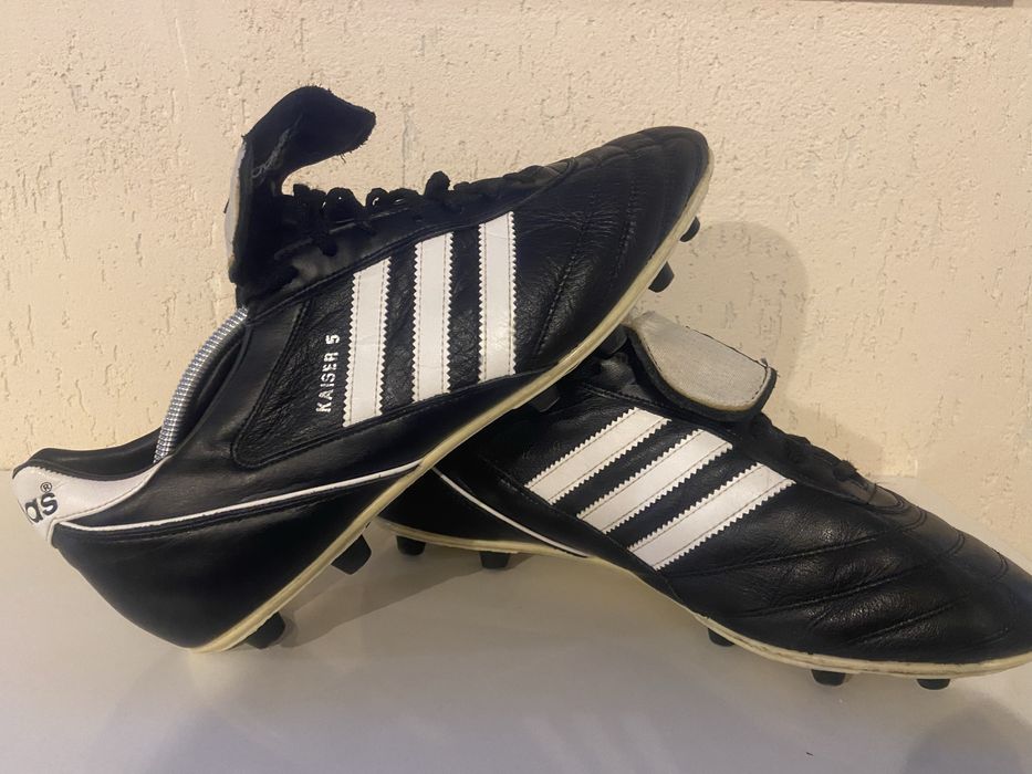 Ghete adidas Kaiser 5