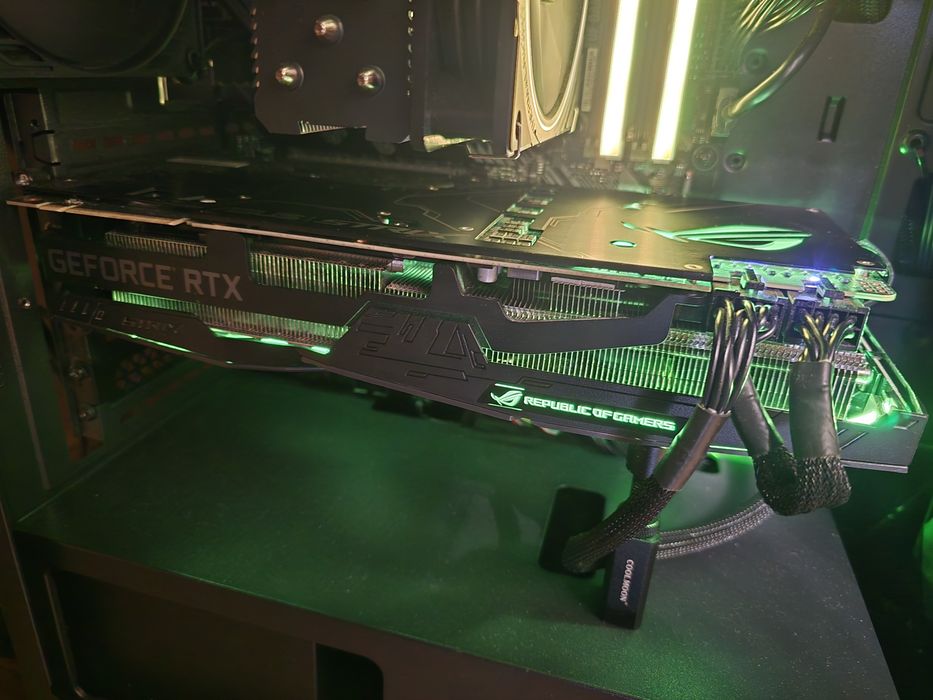 Placa video Asus ROG strix RTX 2070 Super 8 GB, 256 bit, RGB