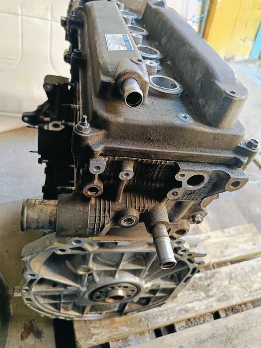 Двигатель на Toyota 2AZ-FE