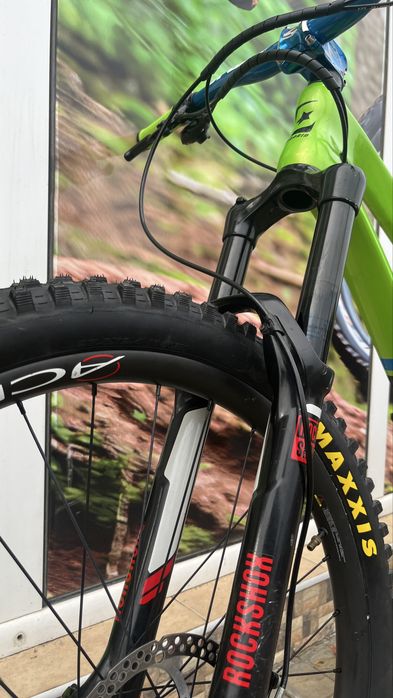 Propain Tyee 27.5”/M/Full Carbon