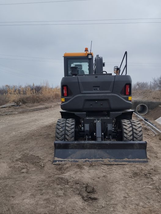 Экскаватор мини Viaman 90 балонлик аренда