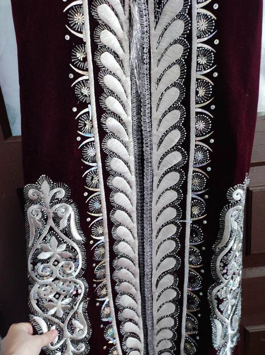 Ko'ylak kelinlar uchun