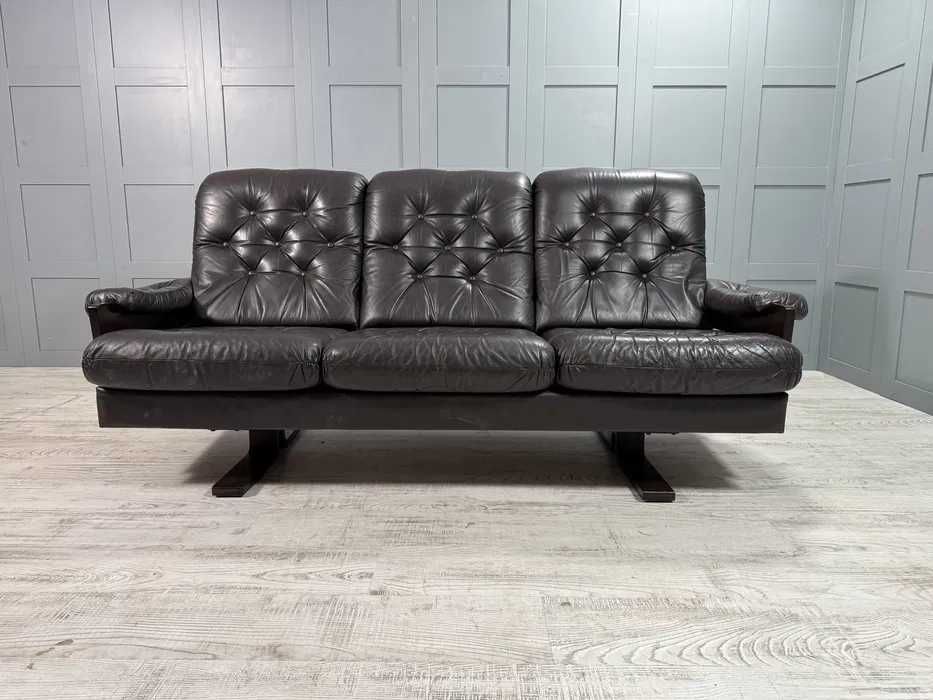 Кожен диван 3-ка Арне Норел Д1106-Д