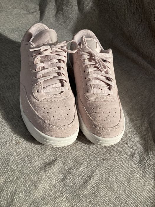 Nike court vintage premium roz