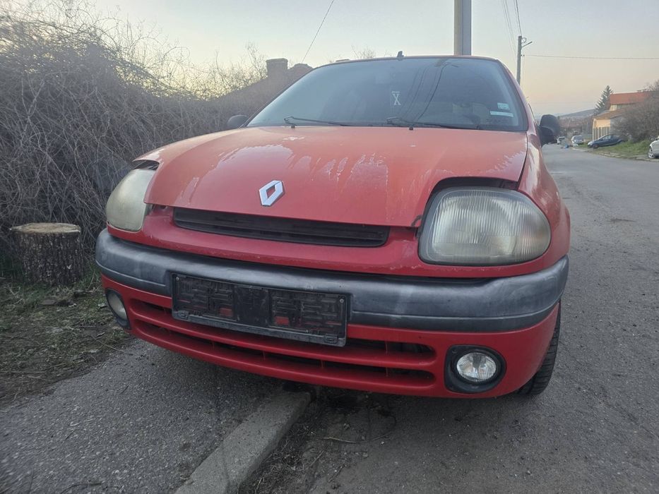 Рено клио на части може и цяло