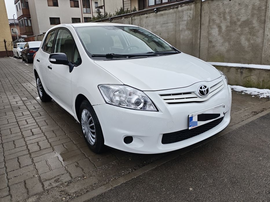 Toyota Auris 98000km REALI