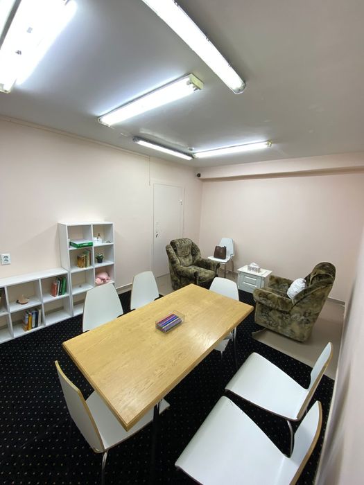 Сдам кабинет с отдельным входом