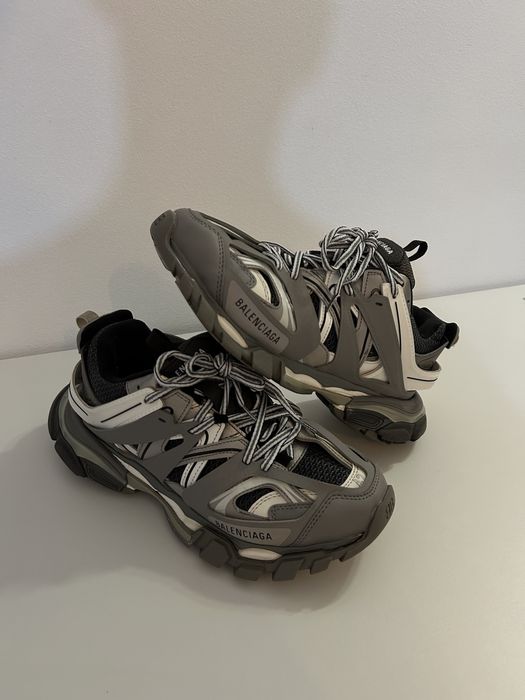 Balenciaga Track