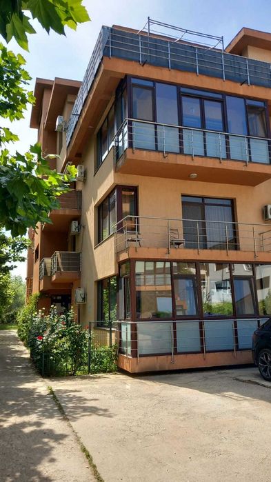 Vând ap. 3 camere decomandate utilat mobilat 119mp bloc P+3