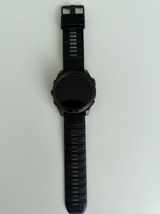 Vând Garmin Fenix 8 51mm AMOLED impecabil