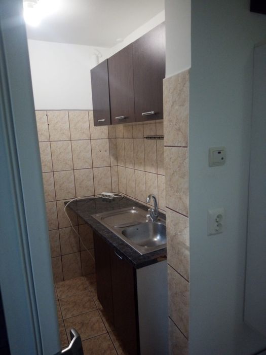 Închiriez apartament 2 camere