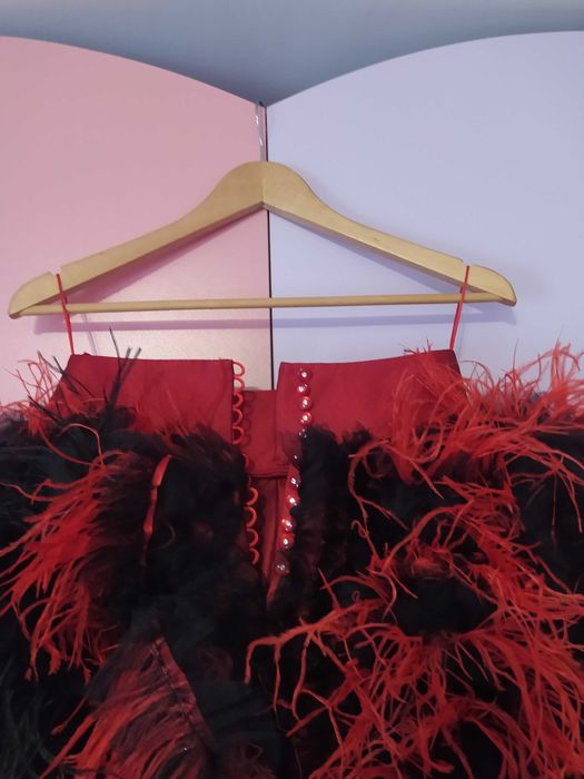 Стилна бална рокля