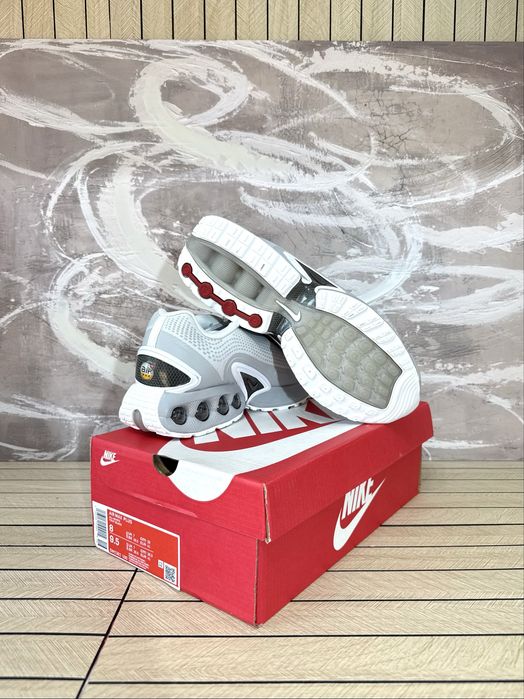 Nike Air Max DN Light Grey