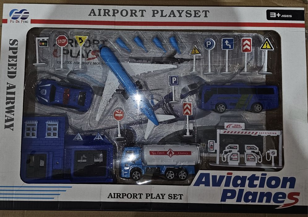 Продам игрушки для мальчиков