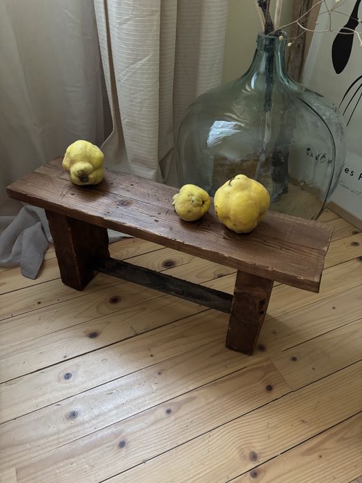 Декоративна пейка