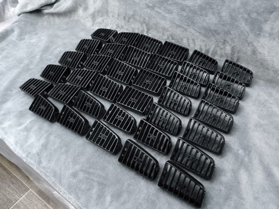 Детали / Запчасти на торпедо панель Passat B3