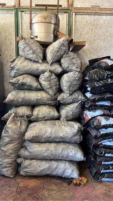 Уголь для шашлыка ангрен орешка