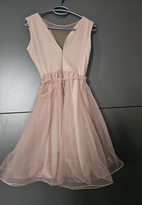 Официална рокля размер S