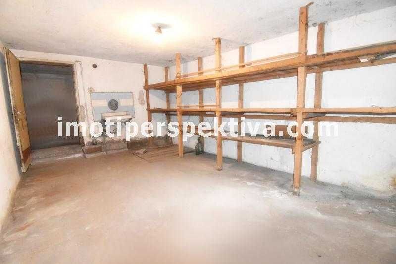 Продава се Многостаен апартамент в Пловдив, Христо Смирненски - 150 кв.м за 1100 €/кв.м - Снимка #14