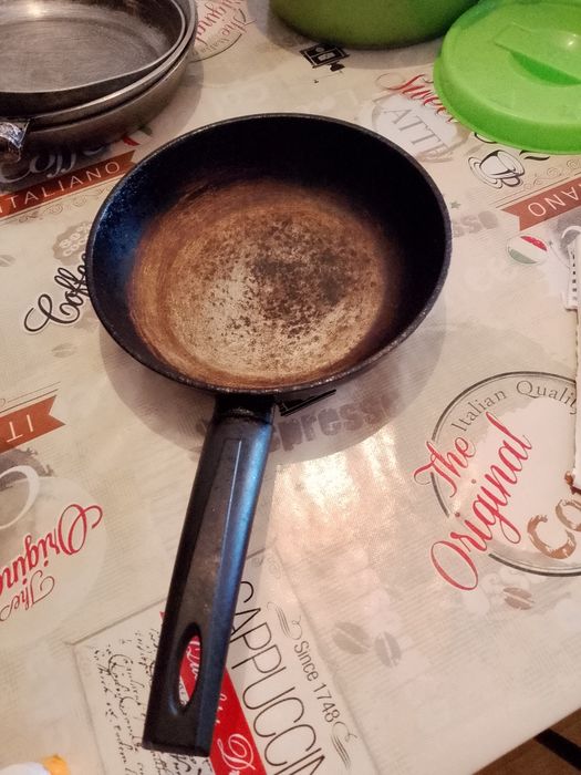 Скаваротки чугун буу.