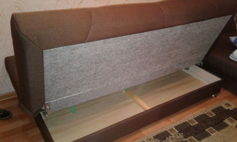 Мягкая иебель. Два дивана.