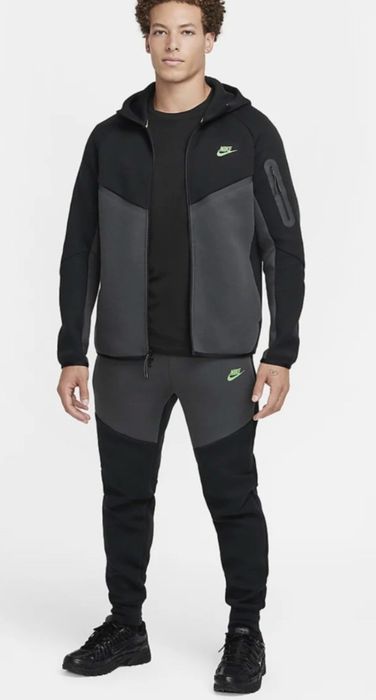 Nike tech fleece