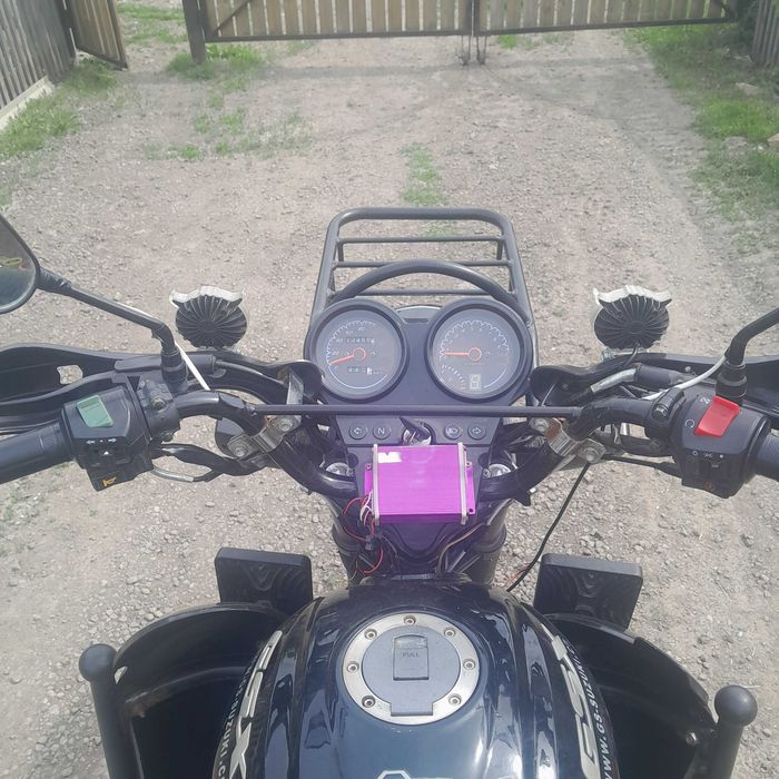 Мотоцикл GSX 200