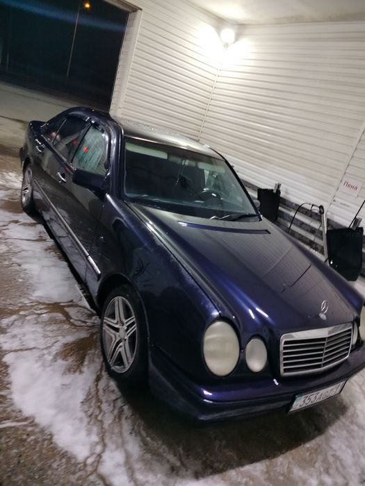 Мерседес бенз 210