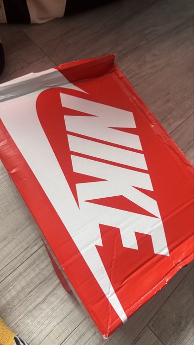 Кроссовки мужские nike
