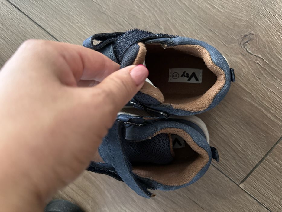 детски.   обувки