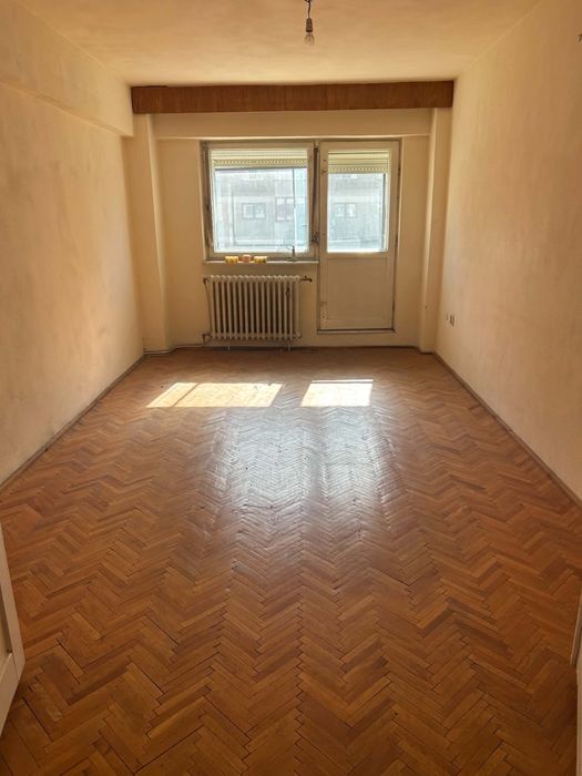 Vand Apartament Transilvaniei!