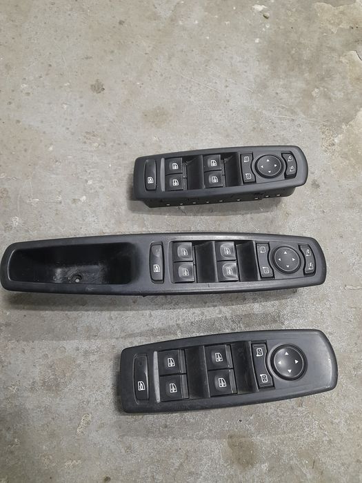 Comandă Butoane Geamuri Oglinzi Electrice Rabatabile Renault Megane 3