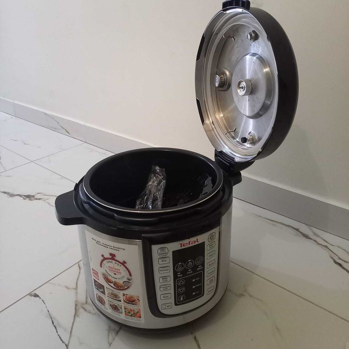 Tefal oala sub presiune