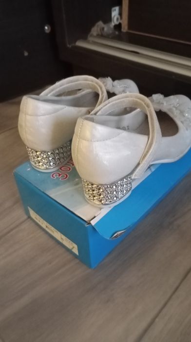 Туфли для девочек