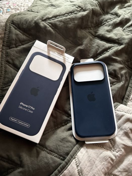 Husa iphone 17 Pro Silicon, Albastra