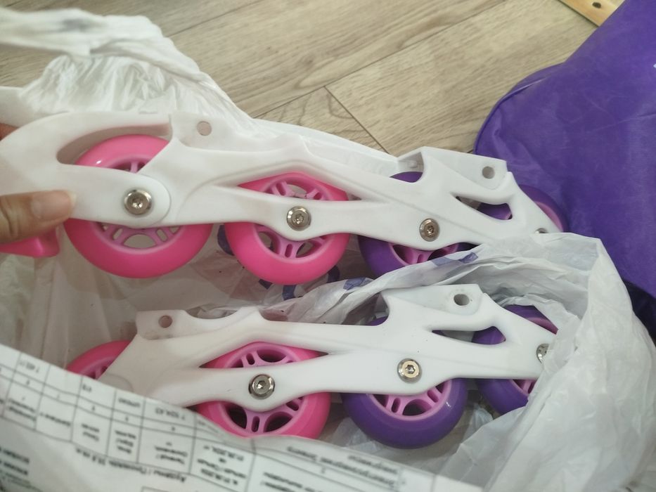 Продам ролики и коньки 2/1