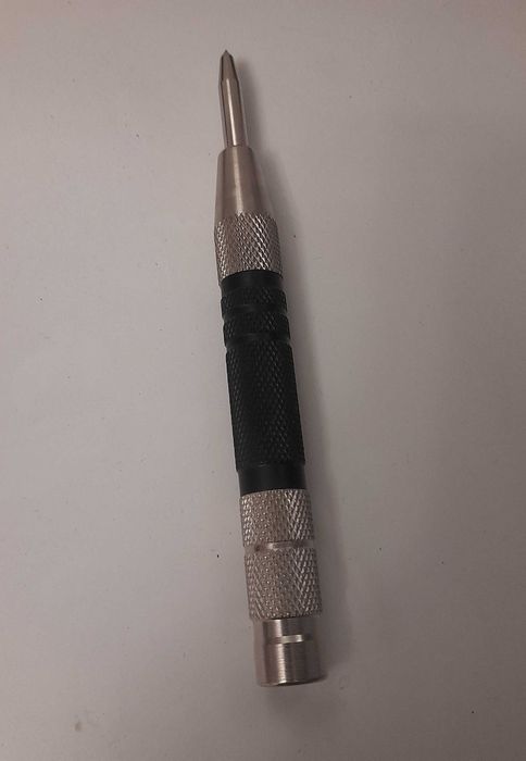 Кернитель, трещётка, джойстик.