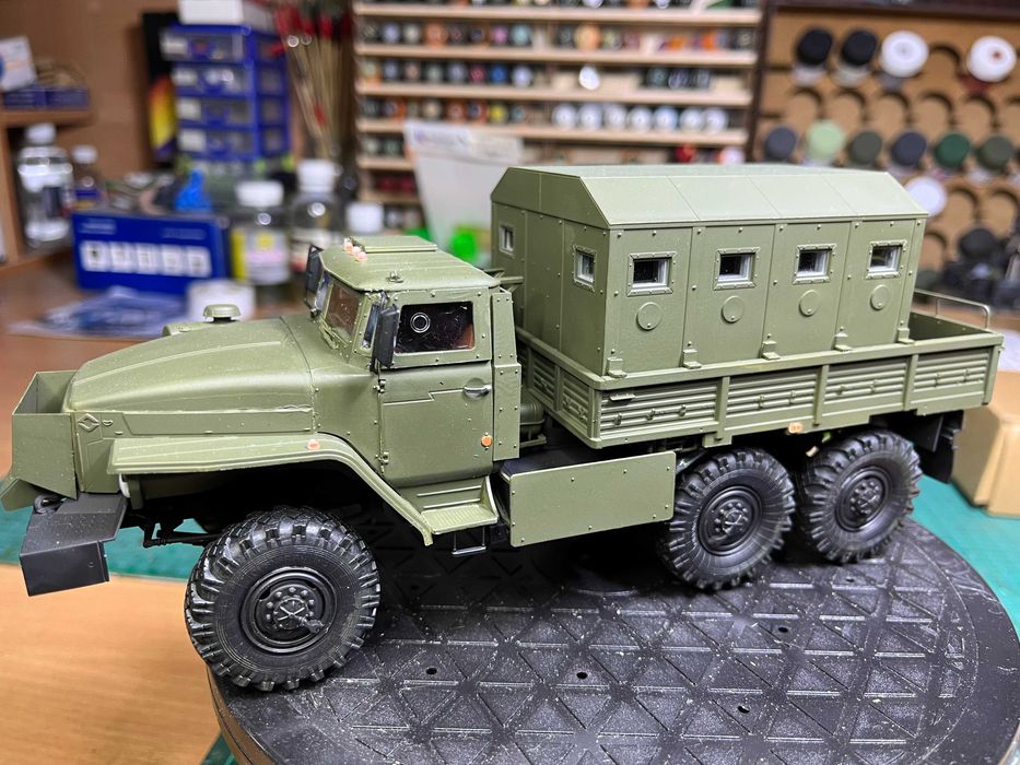 Продаю модельки, диорамки