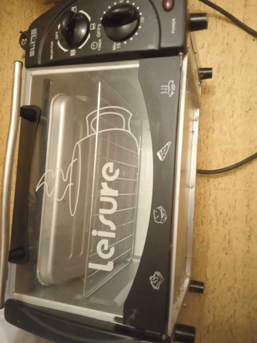 малка фурна на фирма ELITE - неизползвана