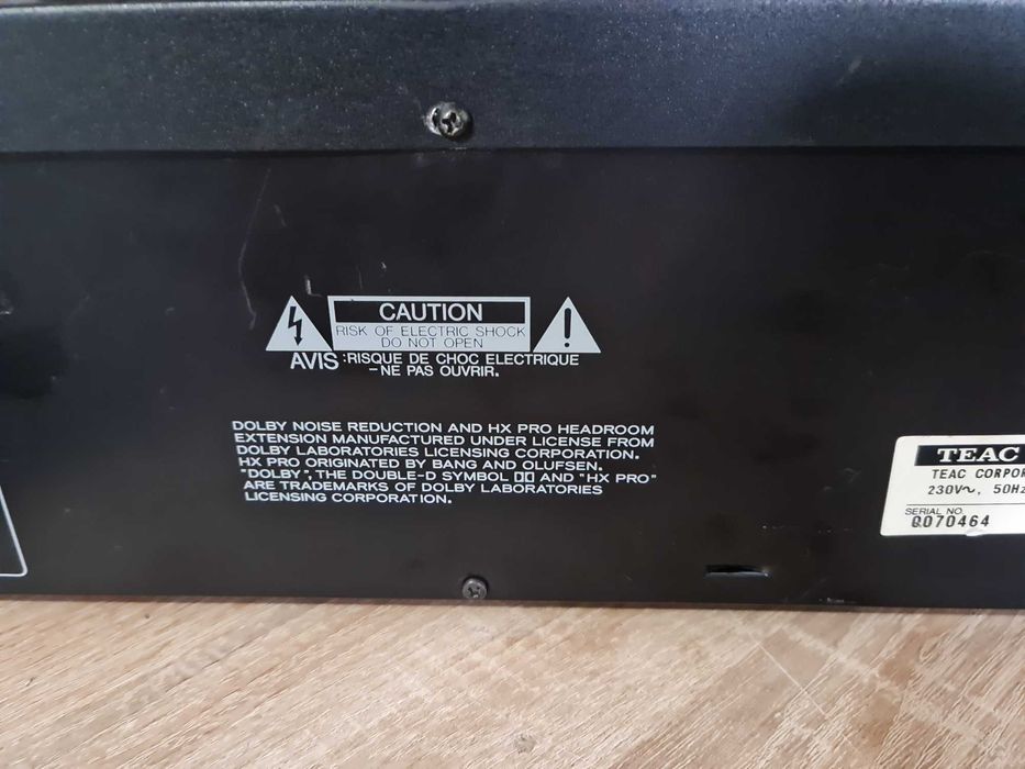 TEAC V-615 Stereo Cassette Deck