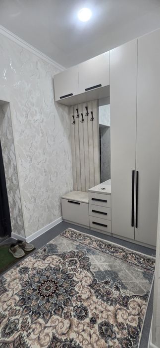 Сдаётся новая 2х ком квартира на 2 этаже Семье,газ пока нет,ор:7мкр