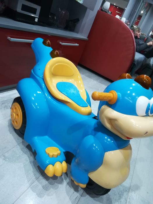 Детска акомулаторна кола Динозавърче - CHIPOLINO