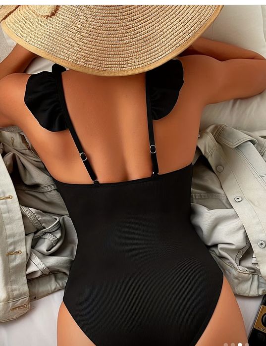 Черен цял бански, размер  XL