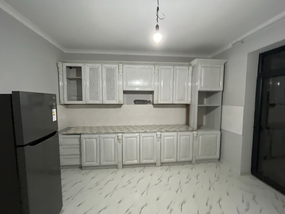 Срочно сотилади . Барданкул уй срочно сотилади, 2 этаж, 3 сотих