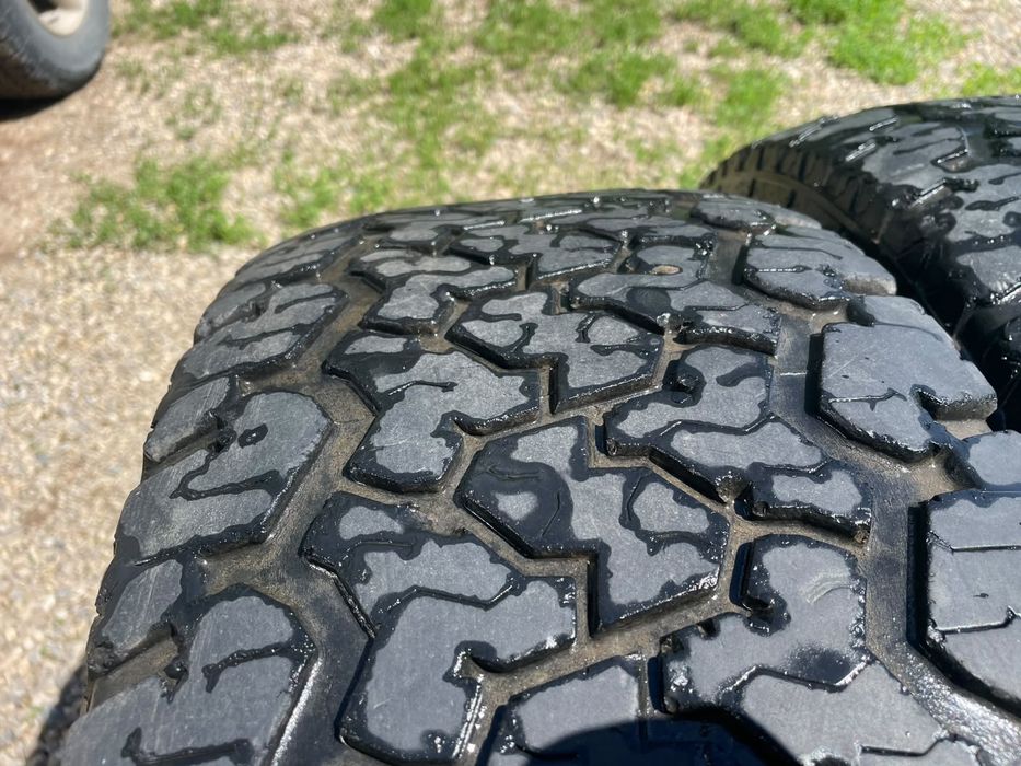 Продам Шины 265×65 R17