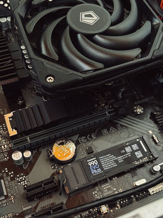 Sistem desktop i5 14600k